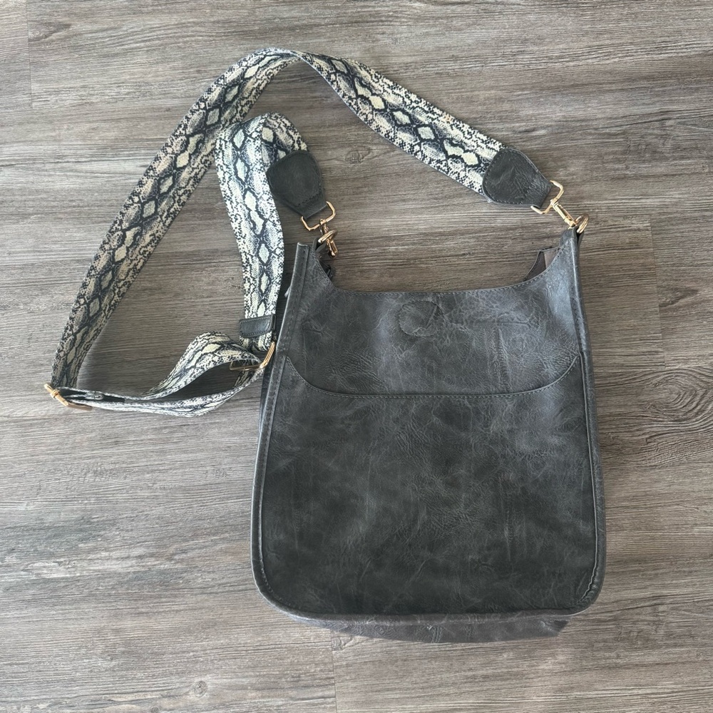 Ah Dorned Vegan Leather Snake Black Gray Crossbody Bag Tote